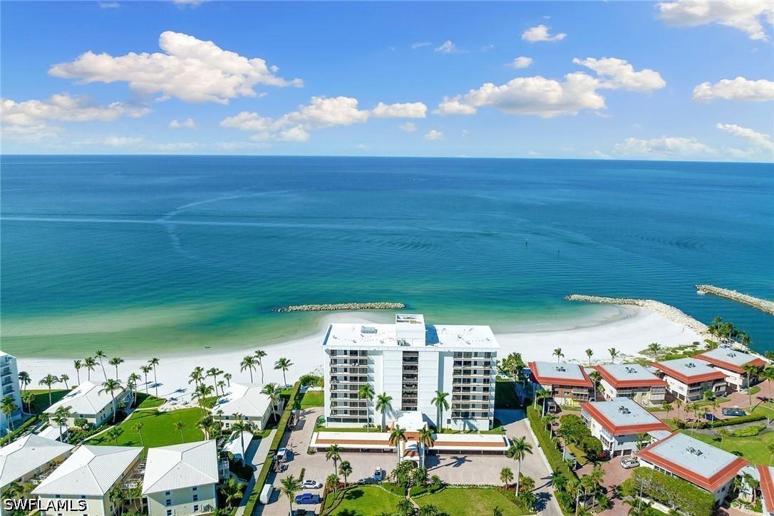 2171 Gulf Shore Blvd. #603, Naples, FL 34102