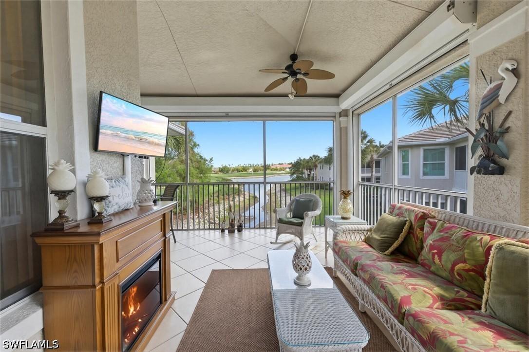 4945 Shaker Heights Ct Ct. #202, Naples, FL 34112