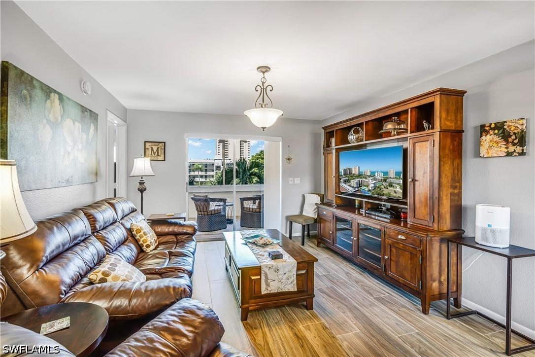 921 Seagrape Dr. #308B, Marco Island, FL 34145