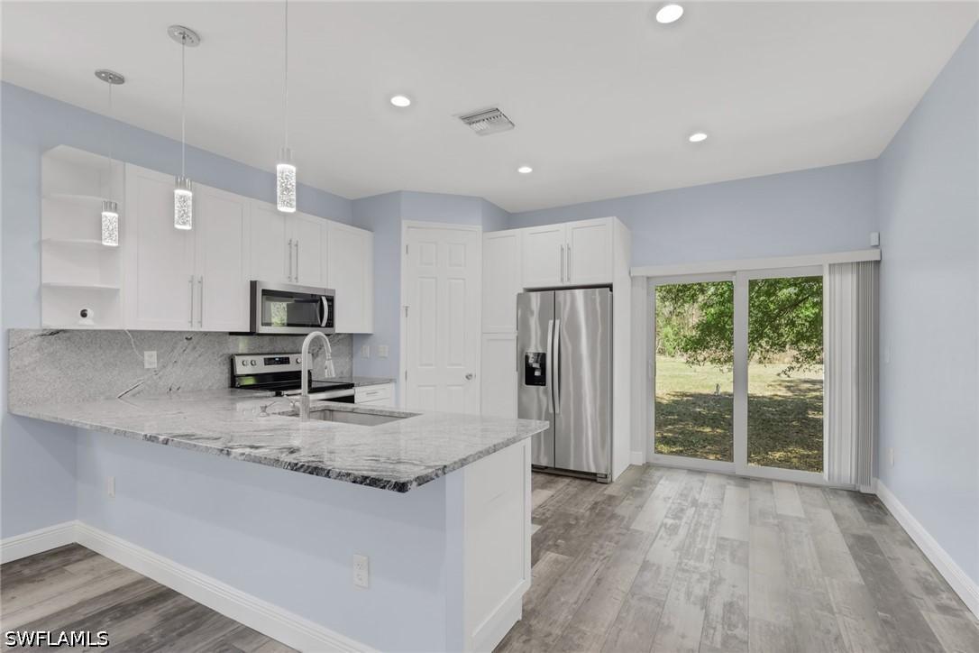 2977 4th Ave., Naples, FL 34117