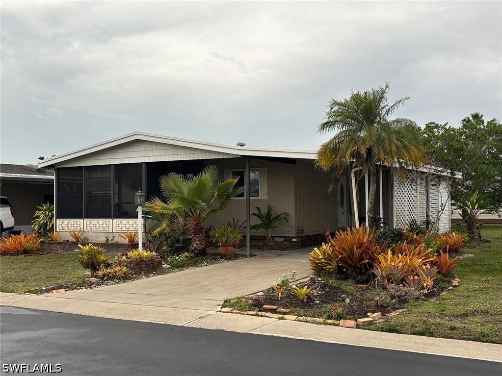 83 Pacific Way, Naples, FL 34104