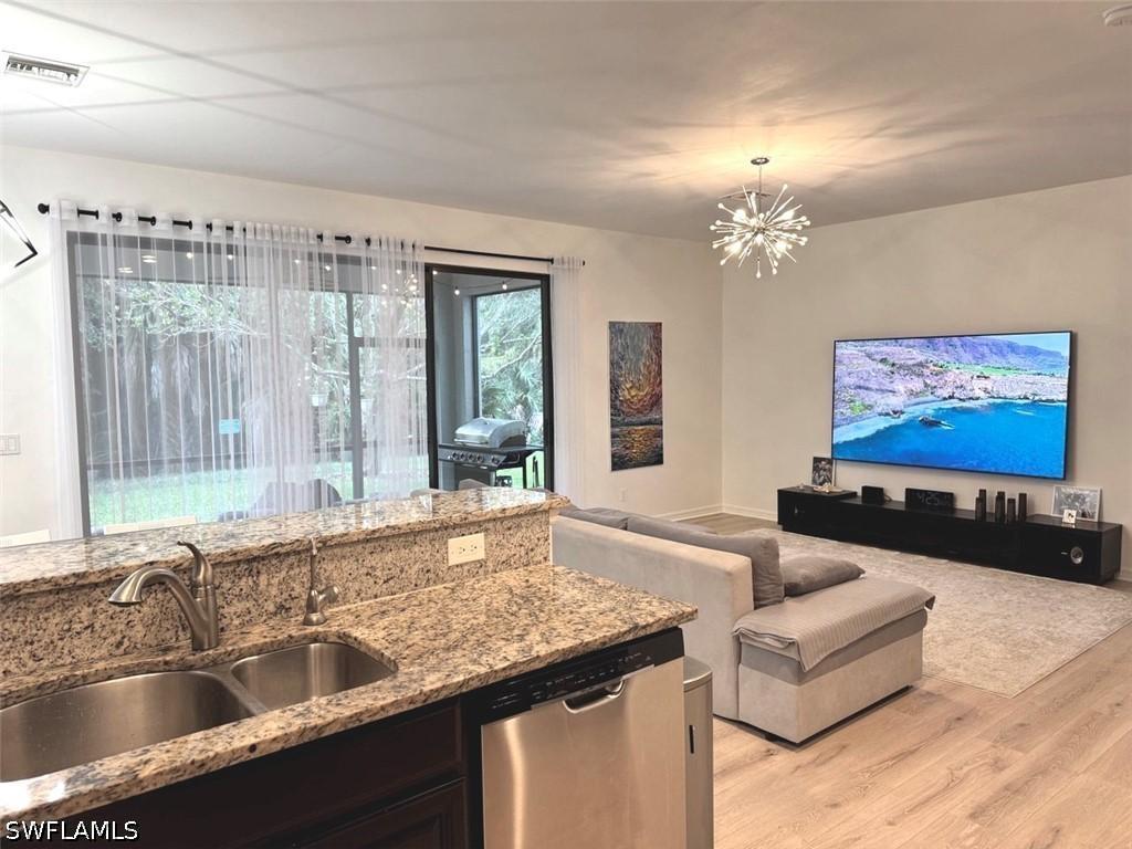 15286 Summit Place Cir. #175, Naples, FL 34119