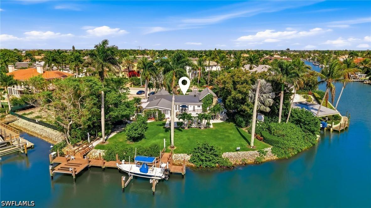 2002 4th Street, Naples, FL 34102