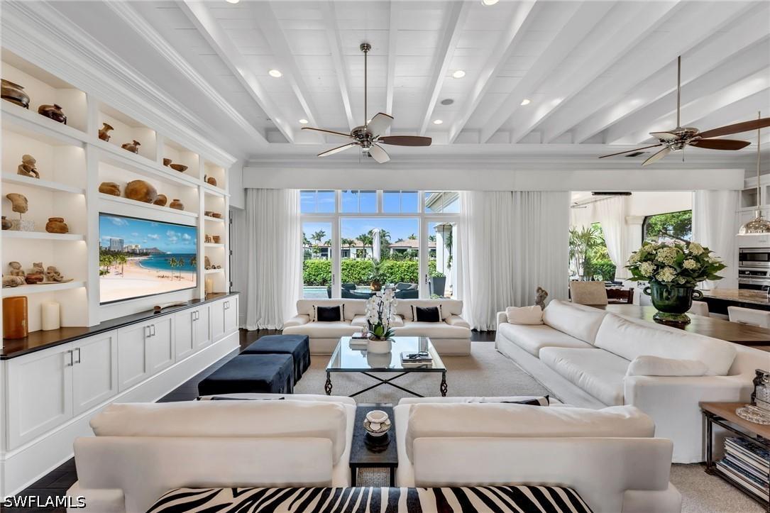 2157 Asti Ct., Naples, FL 34105