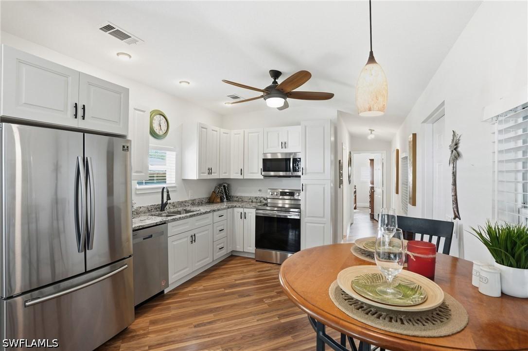 232 Cape Sable Dr., Naples, FL 34104