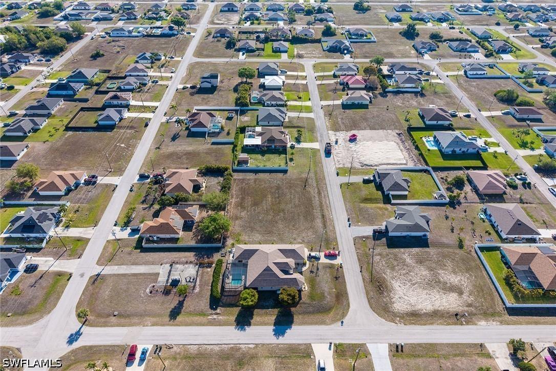 1115 NW 20th Ter., Cape Coral, FL 33993