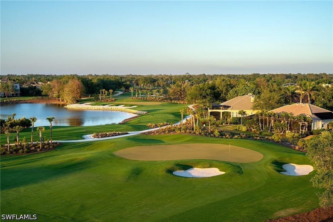 199 Vista Ln., Naples, FL 34119