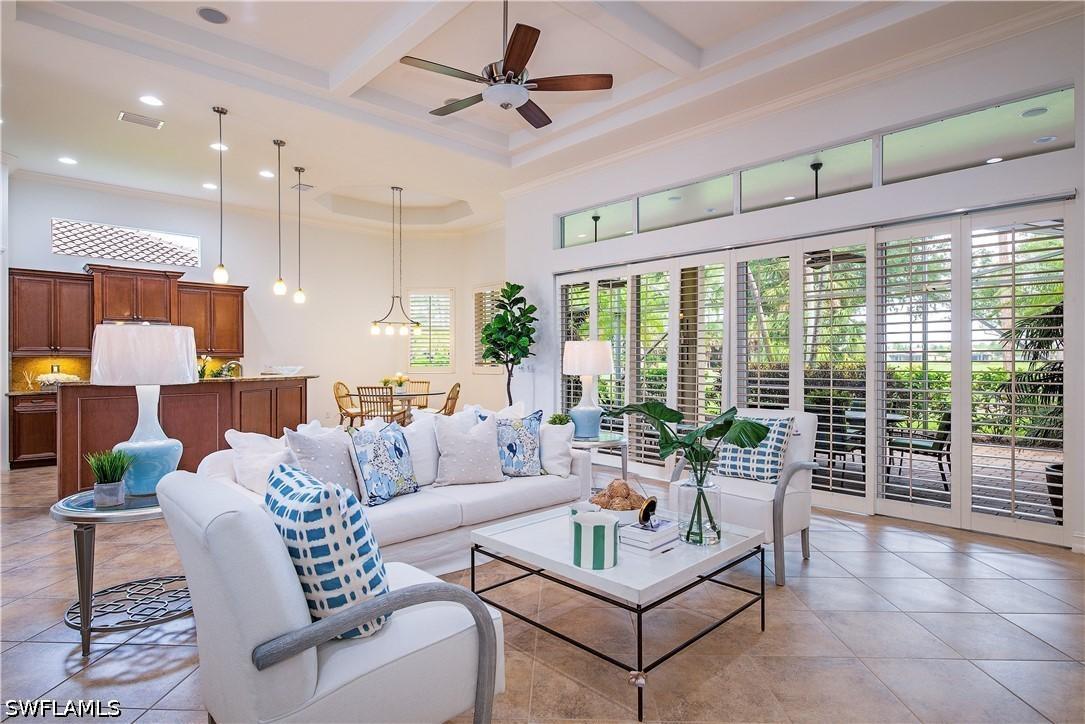 7643 Cottesmore Dr., Naples, FL 34113