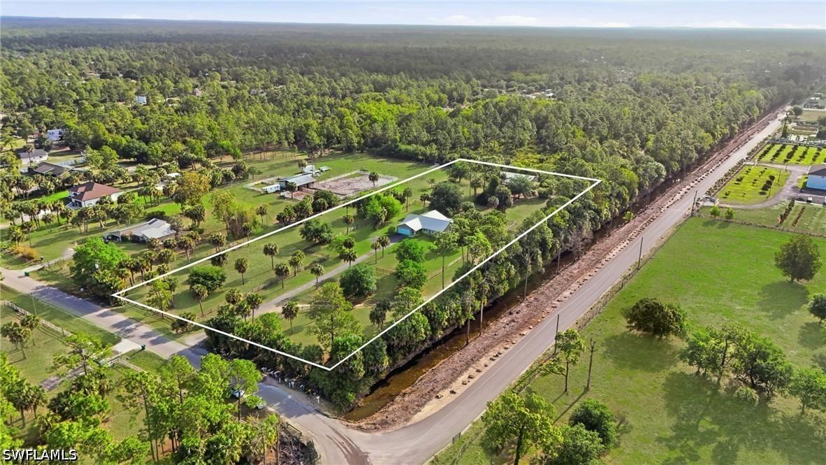 940 10th St., Naples, FL 34117