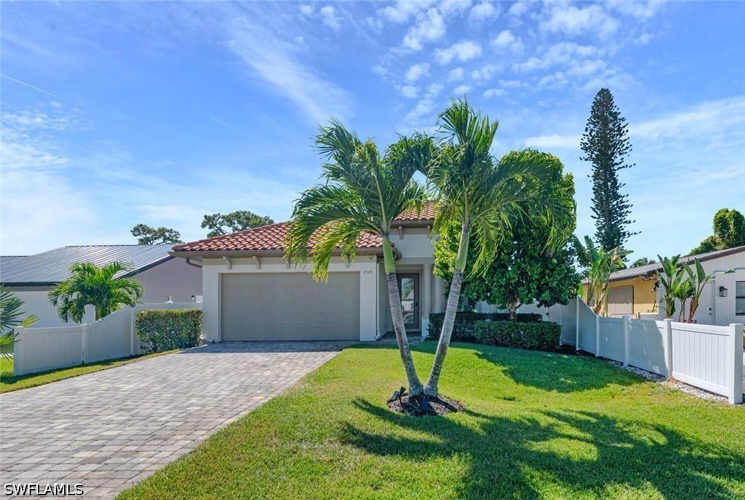 730 95th Ave., Naples, FL 34108