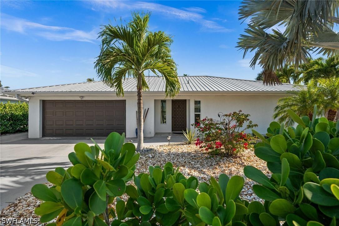 8324 Lagoon Rd., Fort Myers Beach, FL 33931