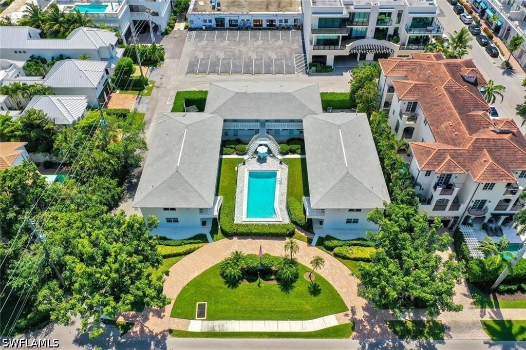 546 4th Ave. #7, Naples, FL 34102
