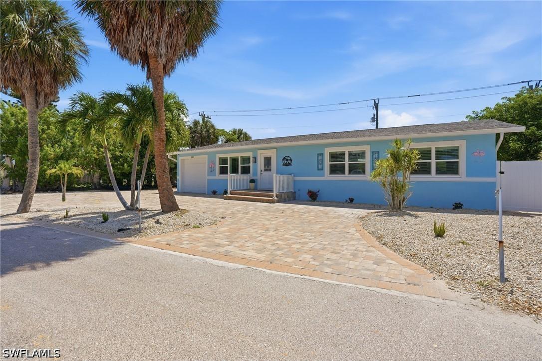 240 Fairweather Ln., Fort Myers Beach, FL 33931