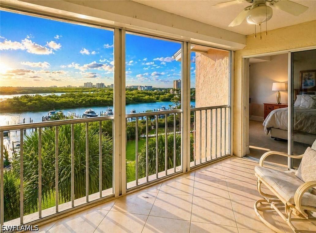 300 Horse Creek Dr. #PH03, Naples, FL 34110