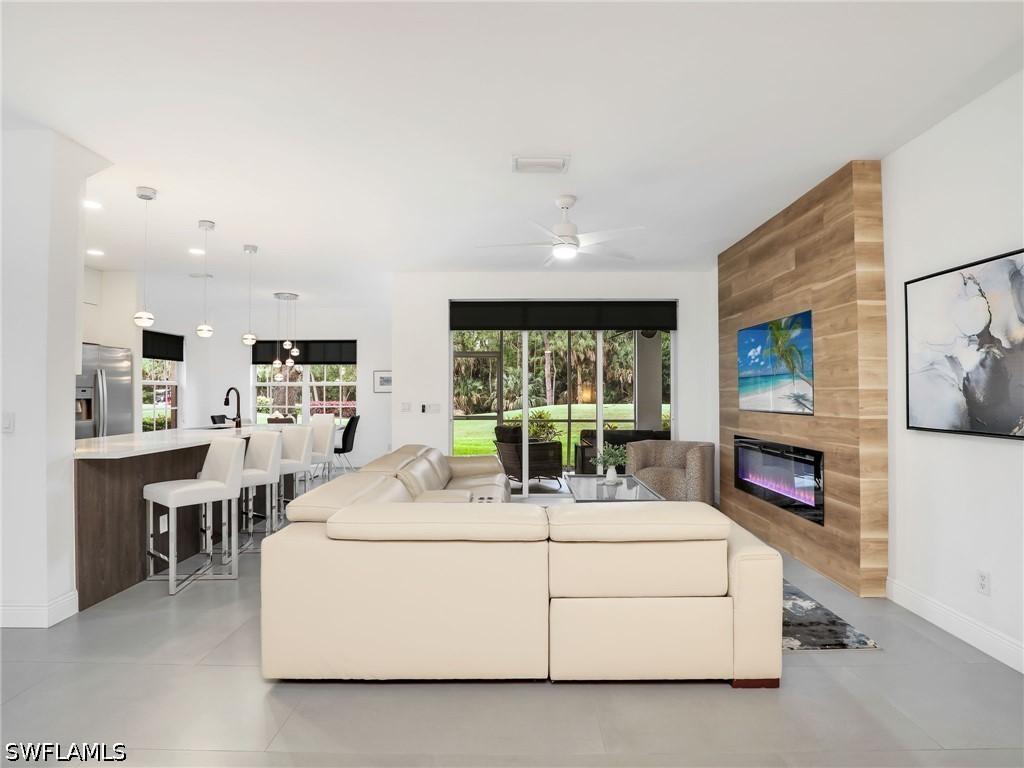 5629 Whisperwood Blvd. #801, Naples, FL 34110