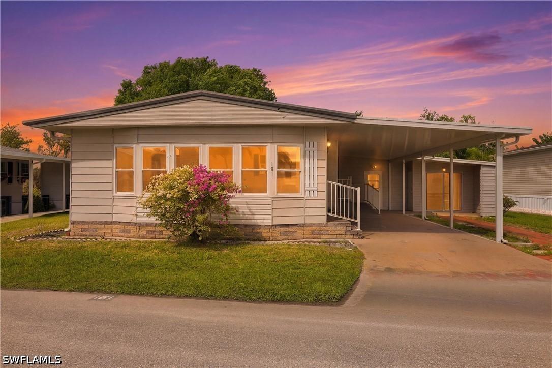 181 W Manatee Loop, Punta Gorda, FL 33950