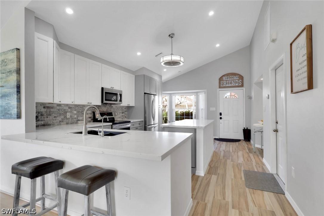 3588 Corinthian Way, Naples, FL 34105