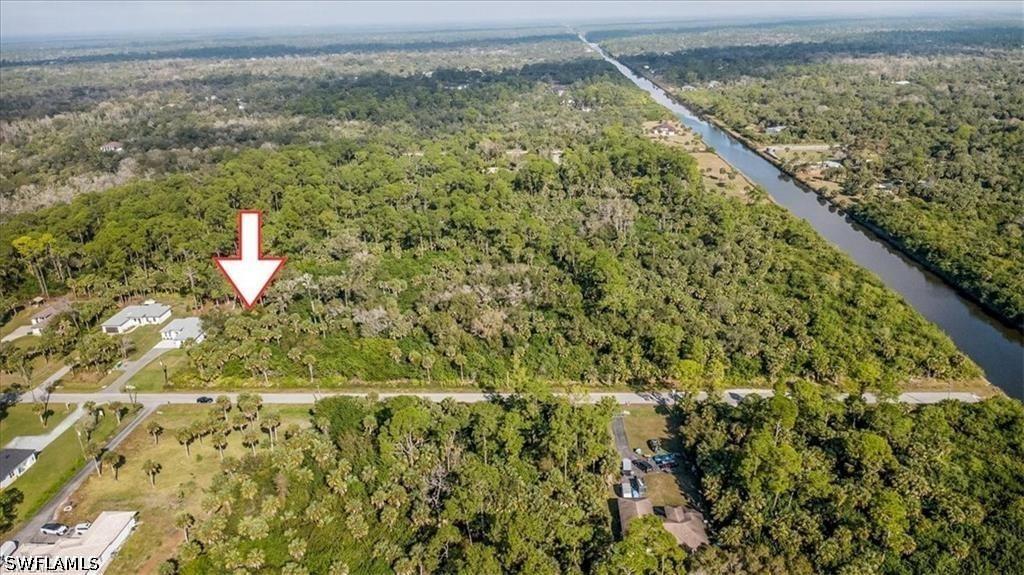 32nd Ave., Naples, FL 34117