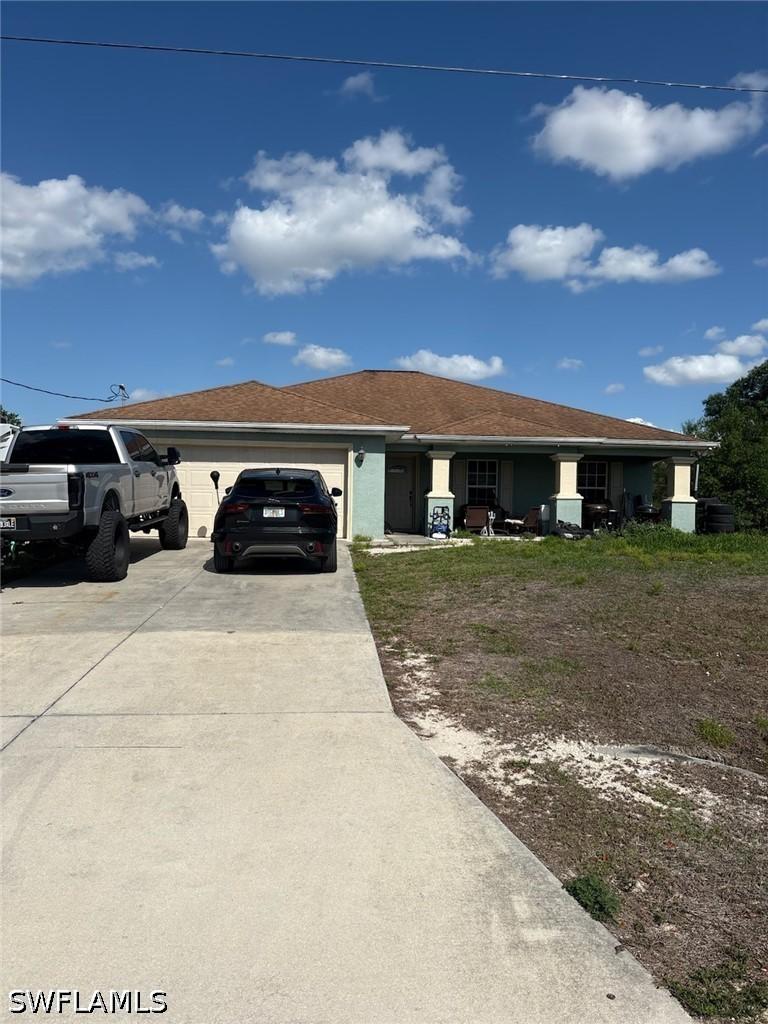 6012 Elaine Ave., Lehigh Acres, FL 33971