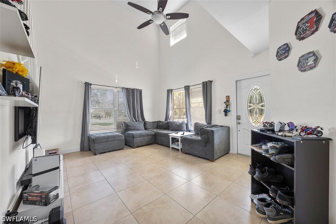 441 3rd St., Naples, FL 34117