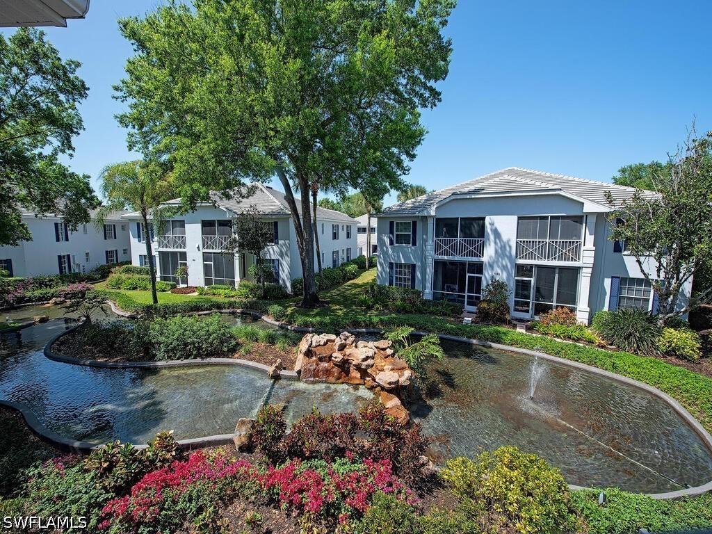 7074 Barrington Cir. #202, Naples, FL 34108