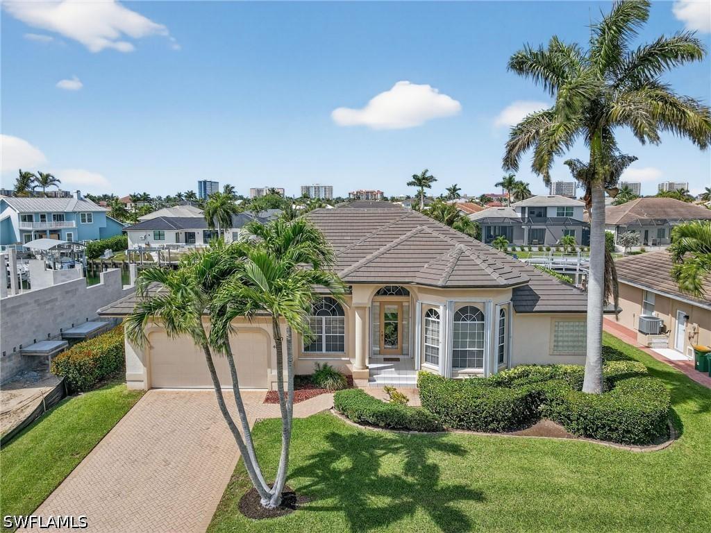 400 Waterleaf Ct., Marco Island, FL 34145