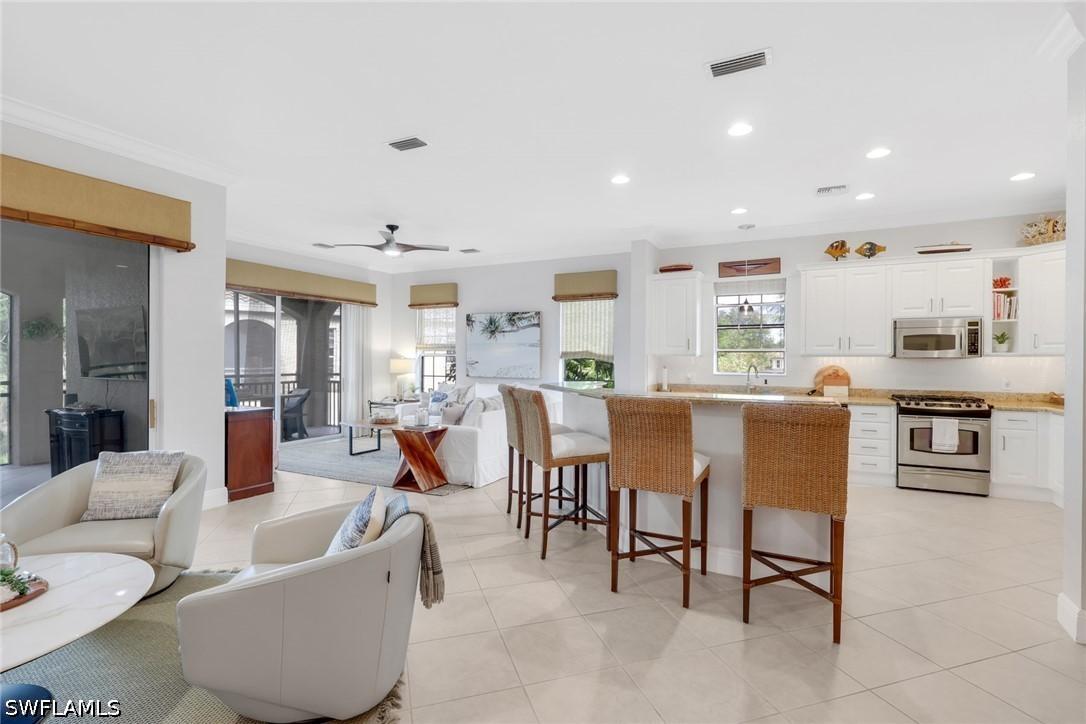9097 Cherry Oaks Tr. #202, Naples, FL 34114
