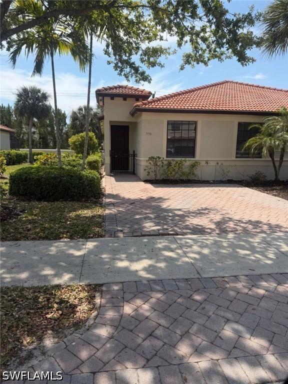 7350 Bristol Cir., Naples, FL 34120