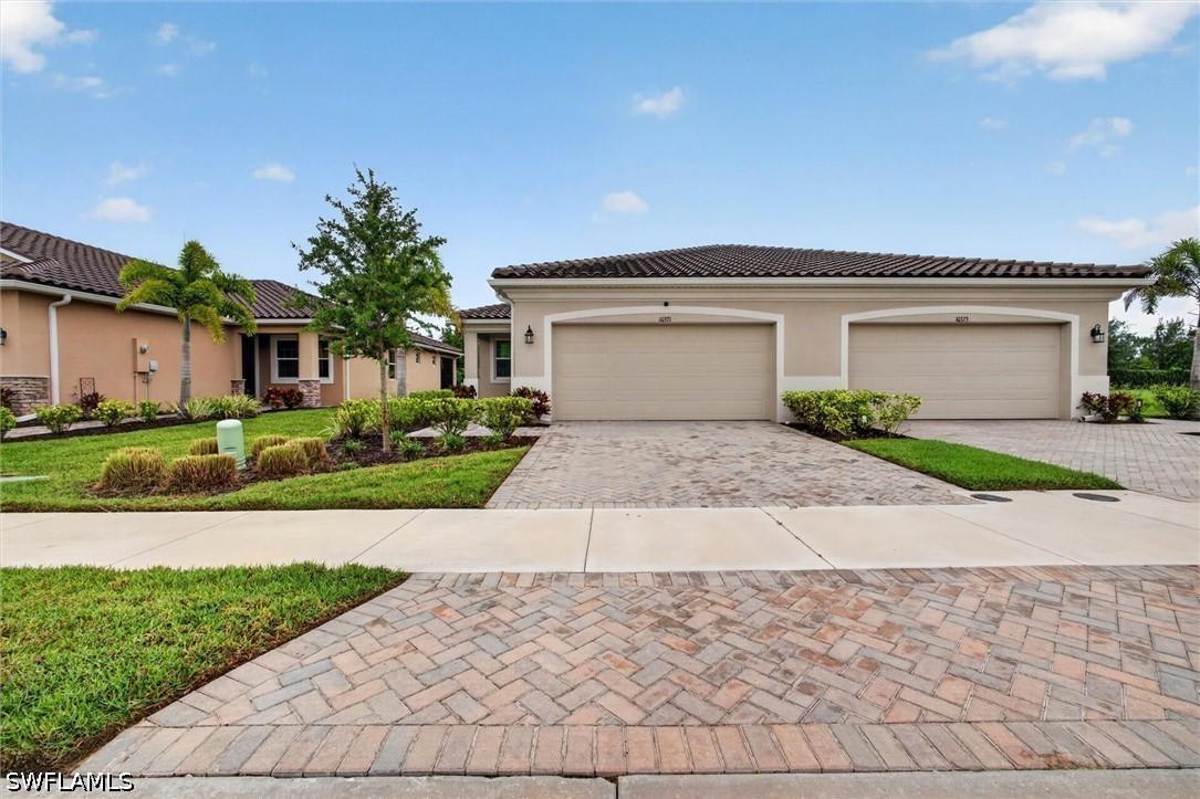 10371 Bonavie Cove Dr., Fort Myers, FL 33966