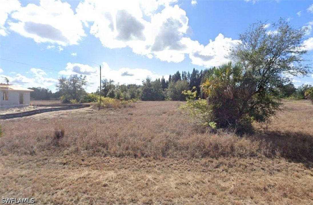 4102 E 17th St., Lehigh Acres, FL 33972