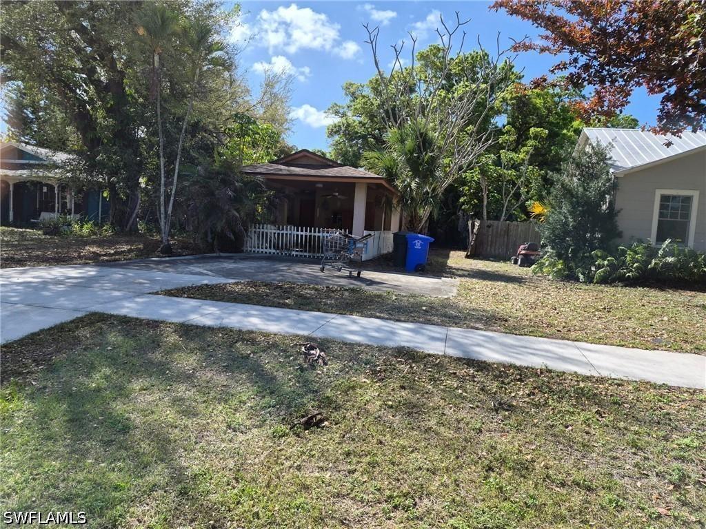 1826 Sunset Pl., Fort Myers, FL 33901