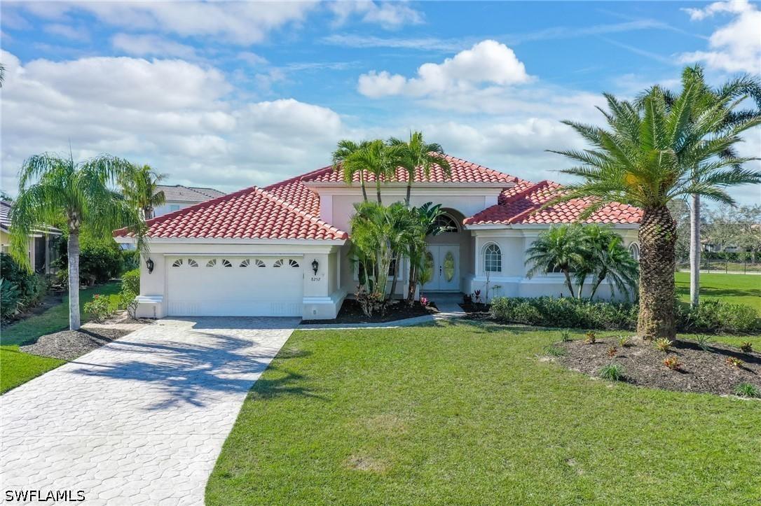 8252 Southwind Bay Cir., Fort Myers, FL 33908
