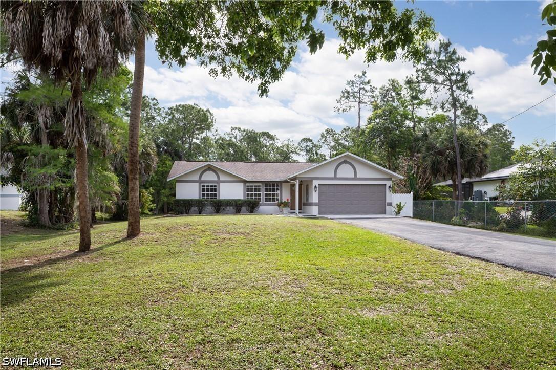 380 6th St., Naples, FL 34120