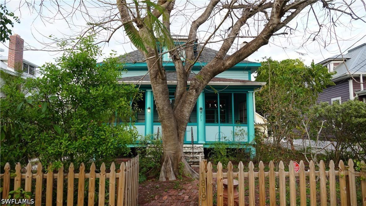 1809 Hough St., Fort Myers, FL 33901