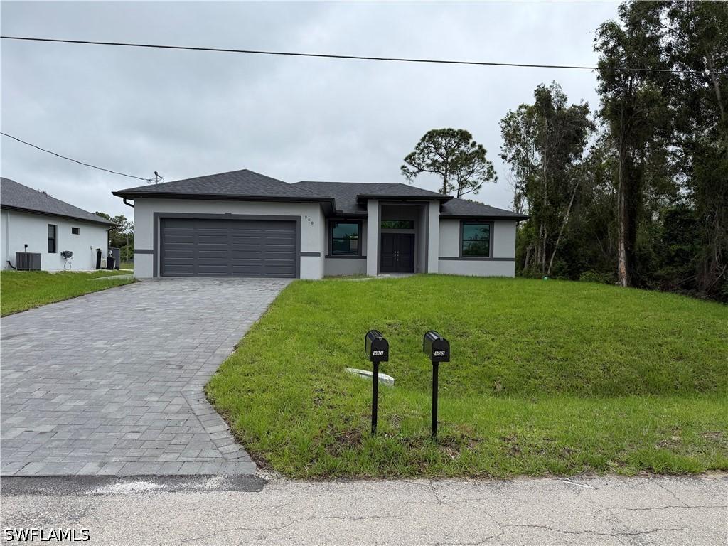 900 Alaska Ave., Lehigh Acres, FL 33971