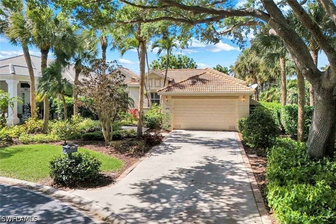 4959 Bollard Ct., Naples, FL 34112