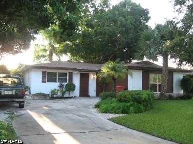 4813 Deleon St., Fort Myers, FL 33907