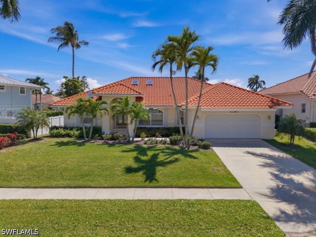 1181 Bond Ct., Marco Island, FL 34145