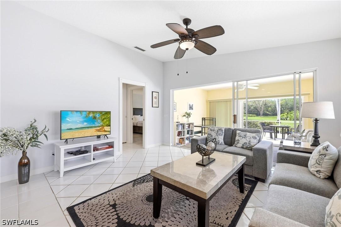 3664 El Segundo Ct., Naples, FL 34109