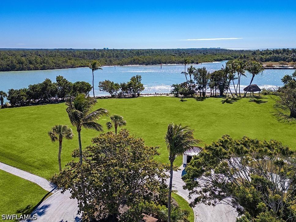 210 & 220 Bay Rd., Naples, FL 34102