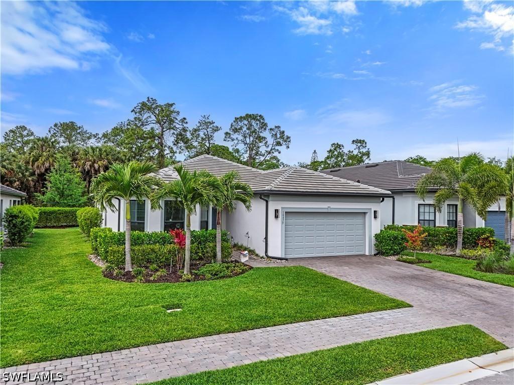 10475 Ventana Ln., Naples, FL 34120