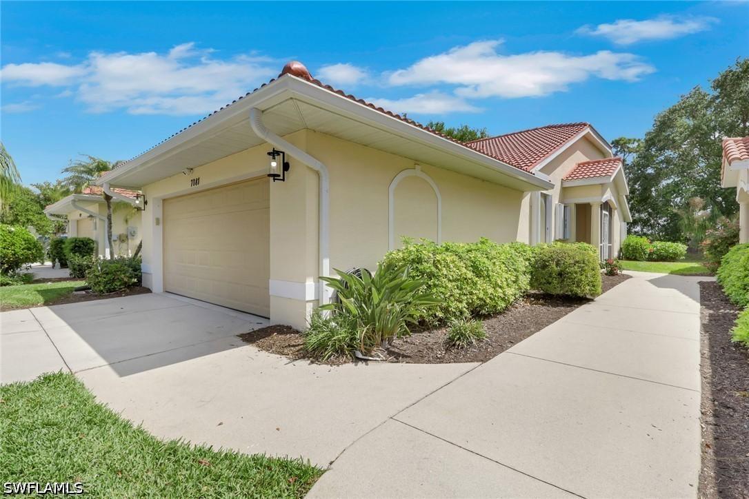 7081 Lone Oak Blvd., Naples, FL 34109