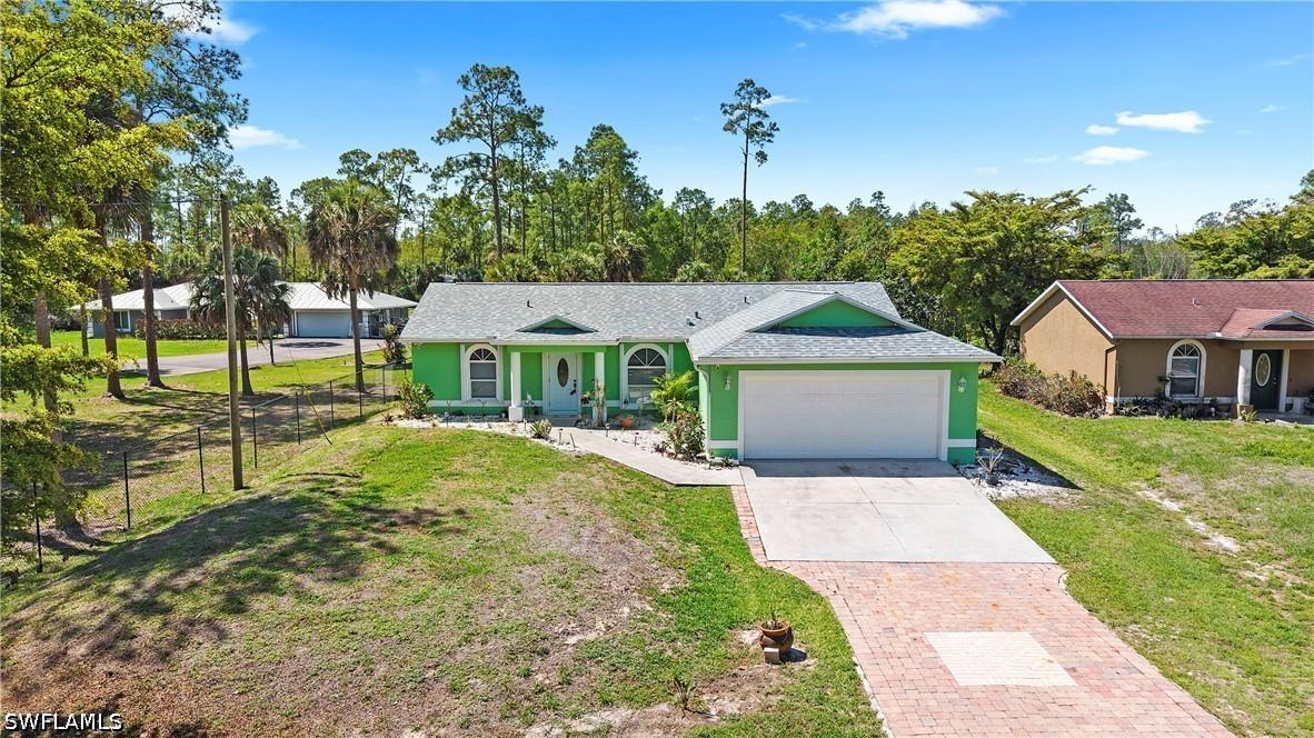 3340 2nd Ave., Naples, FL 34117