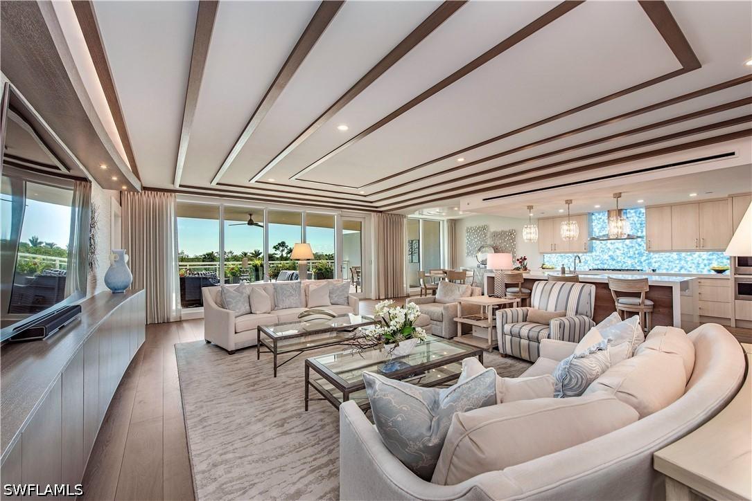 13915 Old Coast Rd. #302, Naples, FL 34110