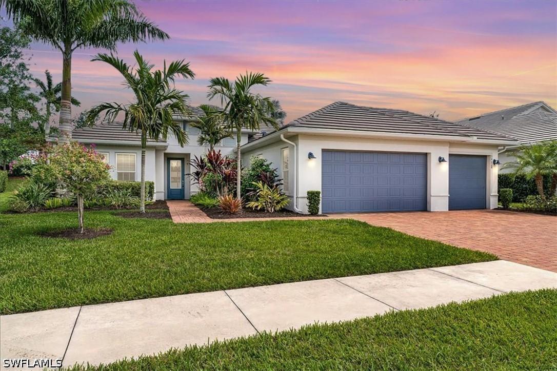 14620 Regatta Ln., Naples, FL 34114