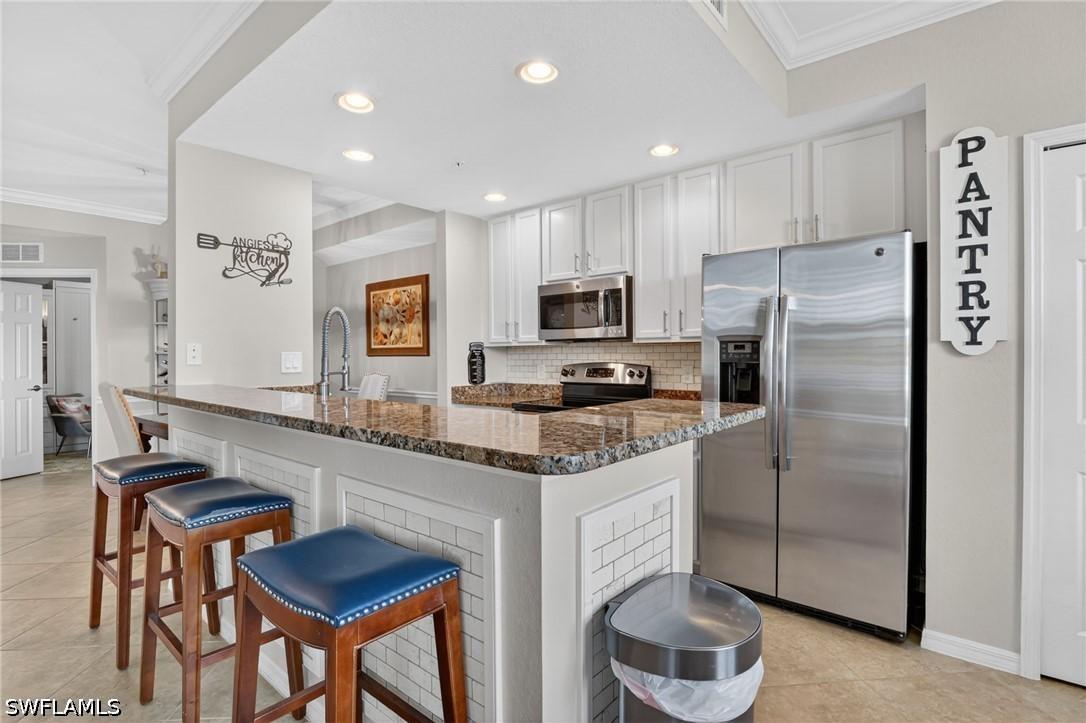 9513 Avellino Way #2014, Naples, FL 34113