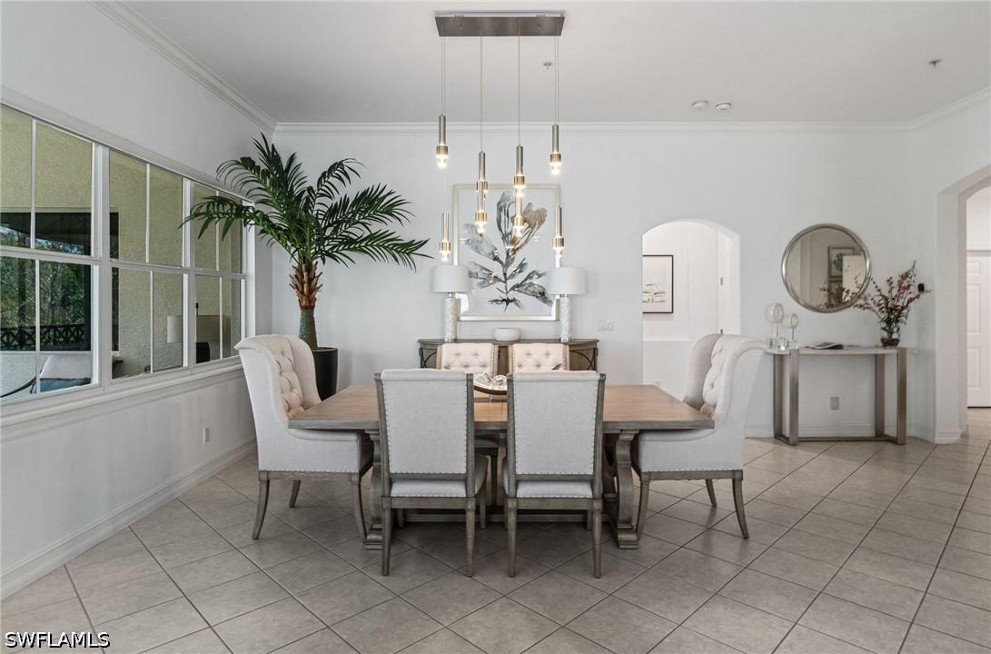 2842 Tiburon Blvd. #103, Naples, FL 34109