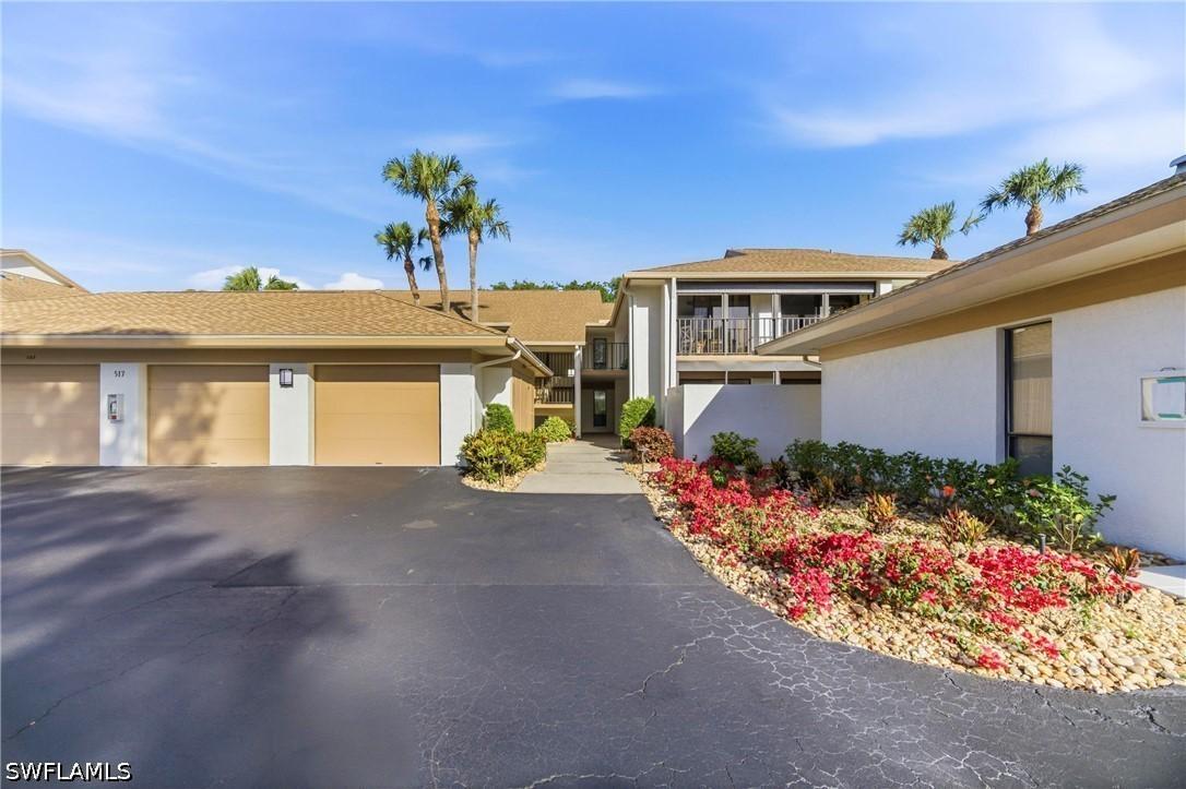 517 Lake Louise Cir. #103, Naples, FL 34110