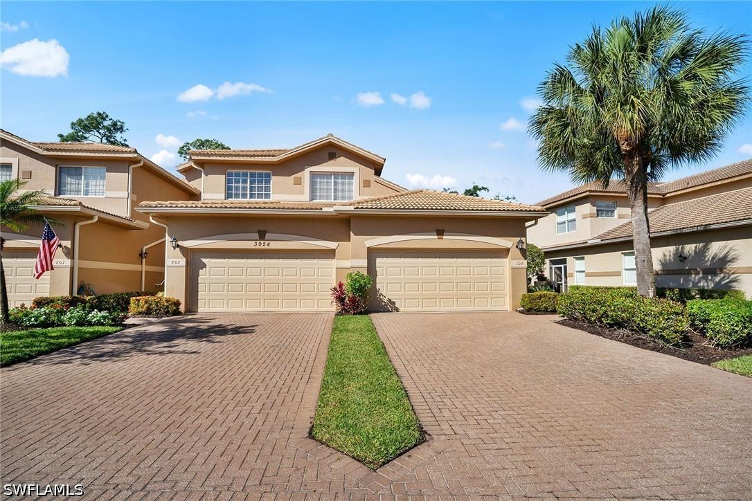 3924 Forest Glen Blvd. #102, Naples, FL 34114