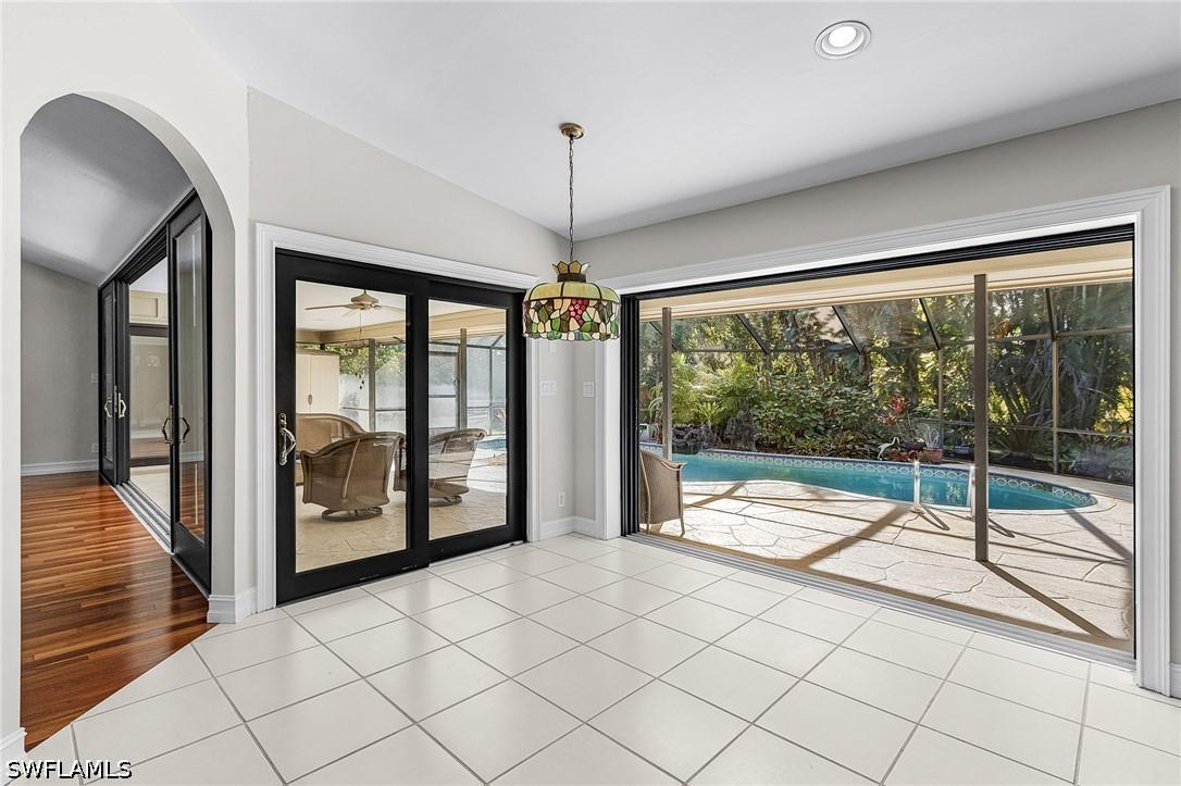 2377 Kings Lake Blvd., Naples, FL 34112